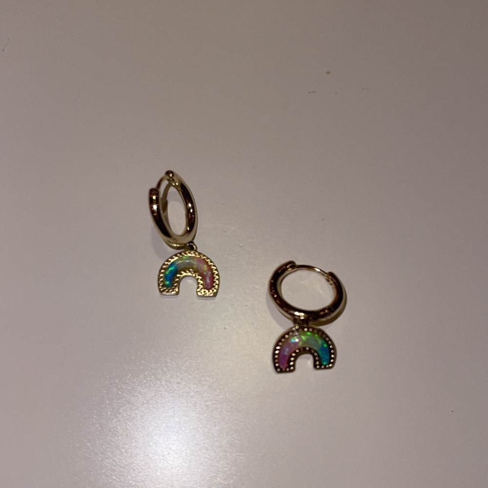Kendra Scott Pastel rainbow huggies in gold